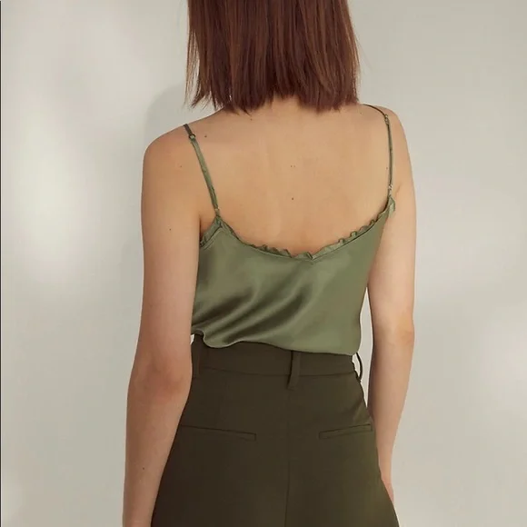 Aritzia Wilfred Ruffle Camisole NWOT - Picture 3 of 7